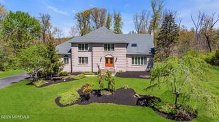 7 Shira Lane, Manalapan, NJ 07726