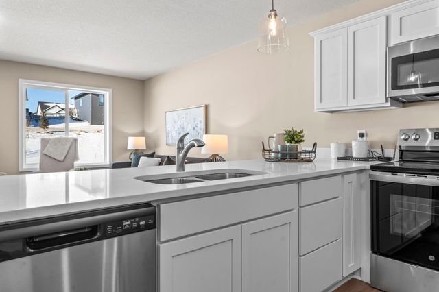 27270 Pete's Hill Trail, Elko New Market, MN 55020