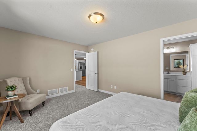 27270 Pete's Hill Trail, Elko New Market, MN 55020