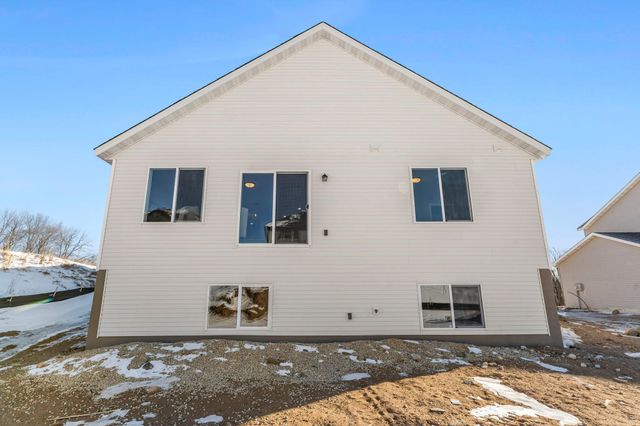 27270 Pete's Hill Trail, Elko New Market, MN 55020