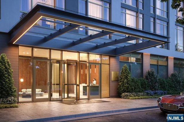 75 Park Lane, Jersey City, NJ 07310