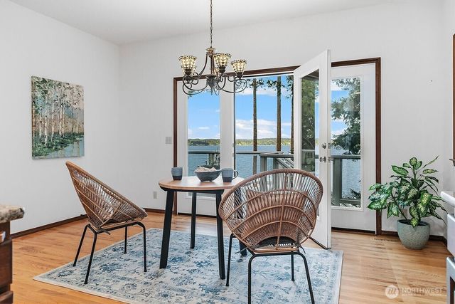 141 E WINTERWOOD Drive, Grapeview, WA 98546