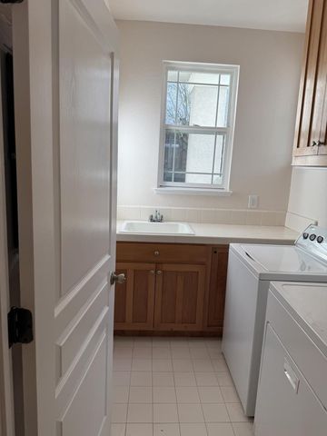 5830 Cabernet Drive, Vallejo, CA 94591