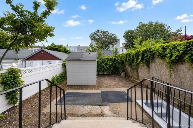 9521 87th Street, Ozone Park, NY 11416