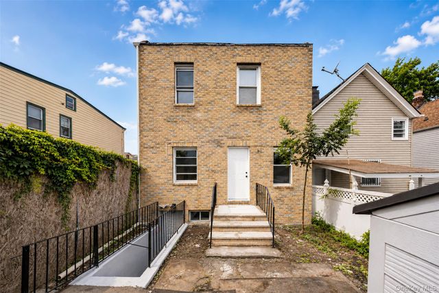 9521 87th Street, Ozone Park, NY 11416