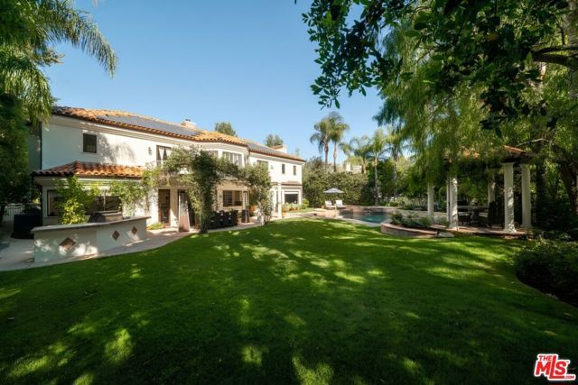 5209 Newcastle Lane, Calabasas, CA 91302