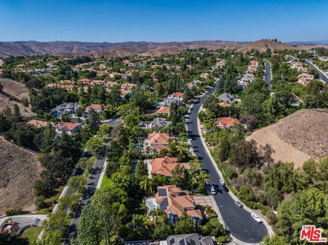 5209 Newcastle Lane, Calabasas, CA 91302