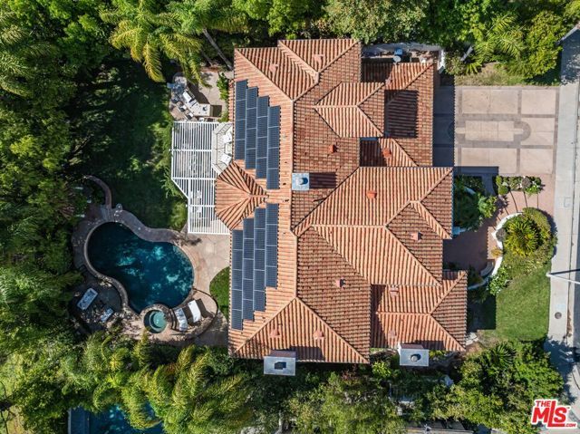 5209 Newcastle Lane, Calabasas, CA 91302