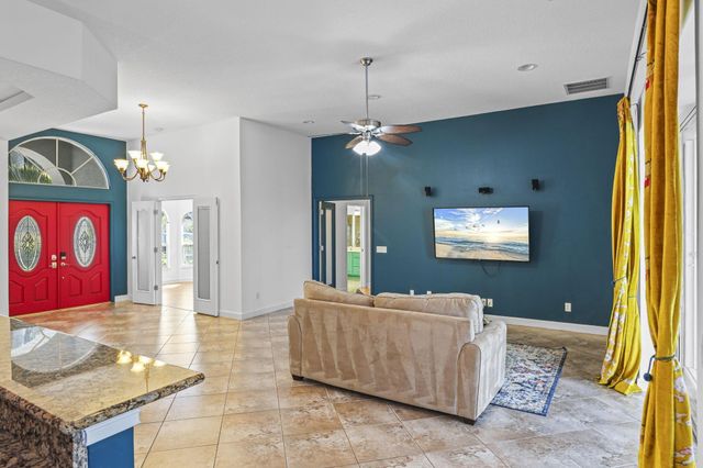 140 SW Mark Court, Port St Lucie, FL 34953