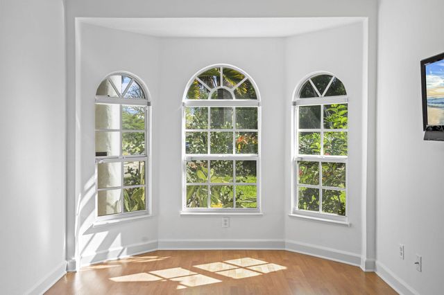 140 SW Mark Court, Port St Lucie, FL 34953