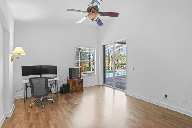 140 SW Mark Court, Port St Lucie, FL 34953