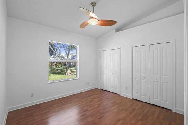 140 SW Mark Court, Port St Lucie, FL 34953