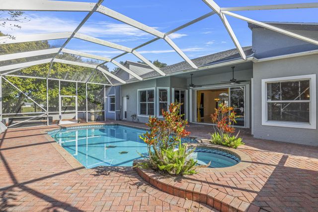 140 SW Mark Court, Port St Lucie, FL 34953