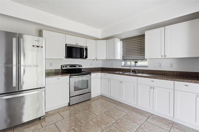 1855 SE 6th Ct, Homestead, FL 33033