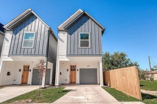 2105 Sam Wilson Street E, Houston, TX 77020