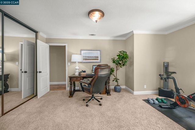 320 Deepcreek Ct, Danville, CA 94506