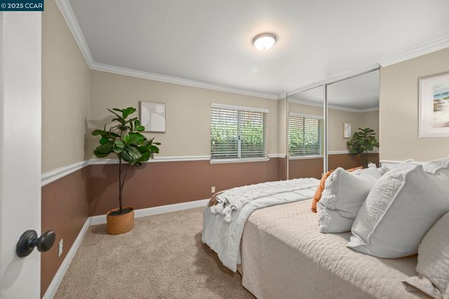 320 Deepcreek Ct, Danville, CA 94506