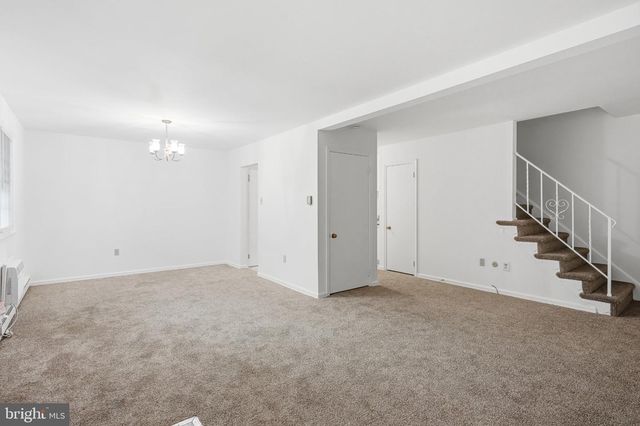 1110 WAYNE AVE, Coatesville, PA 19320