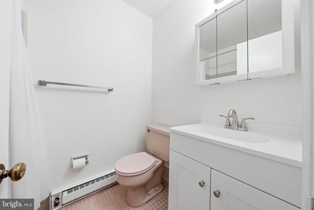 1110 WAYNE AVE, Coatesville, PA 19320