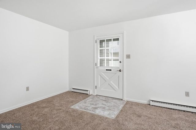 1110 WAYNE AVE, Coatesville, PA 19320