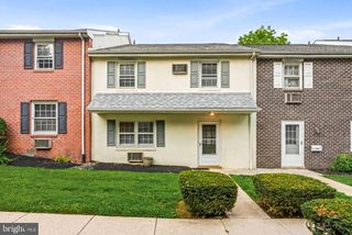 1110 WAYNE AVE, Coatesville, PA 19320