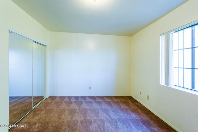 2522 N Corinthian Garden Dr Apt 2, Nogales, AZ 85621