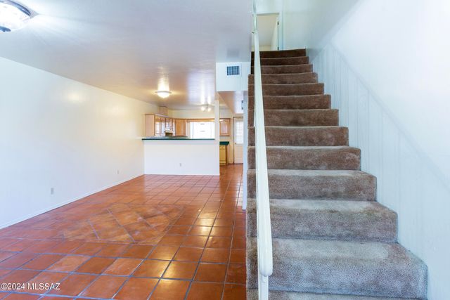 2522 N Corinthian Garden Dr Apt 2, Nogales, AZ 85621