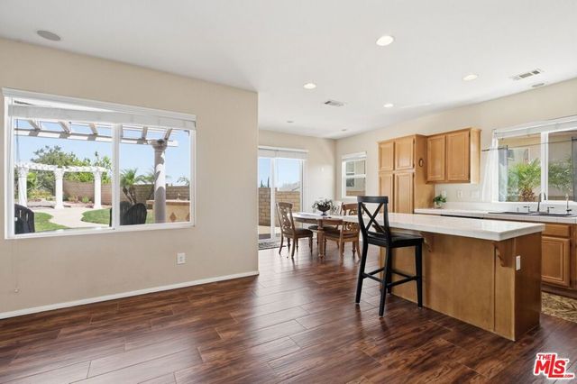 30118 Galbreth Court, Castaic, CA 91384