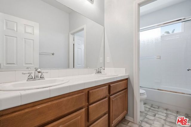 30118 Galbreth Court, Castaic, CA 91384