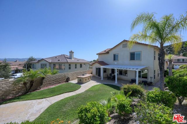 30118 Galbreth Court, Castaic, CA 91384
