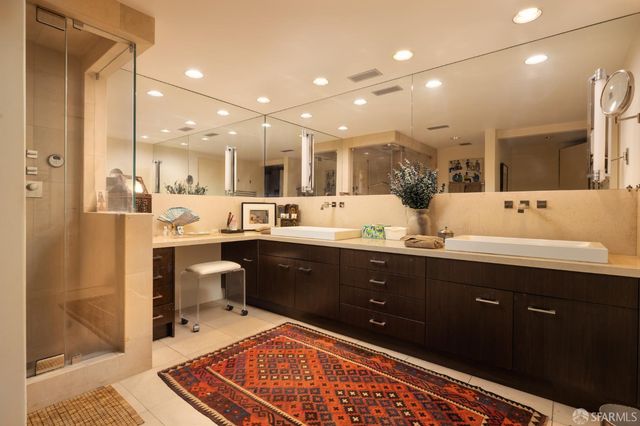 1333 Jones Street 1606, San Francisco, CA 94109