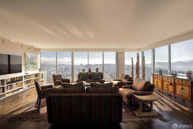 1333 Jones Street 1606, San Francisco, CA 94109