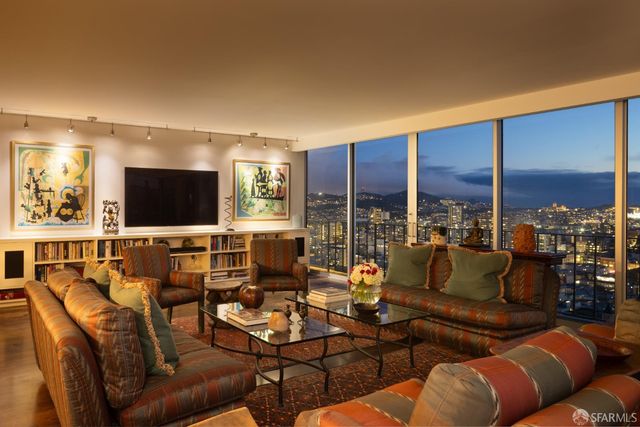 1333 Jones Street 1606, San Francisco, CA 94109