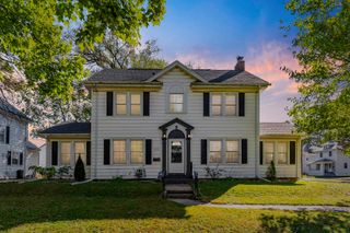 125 Home Park Boulevard, Waterloo, IA 50701