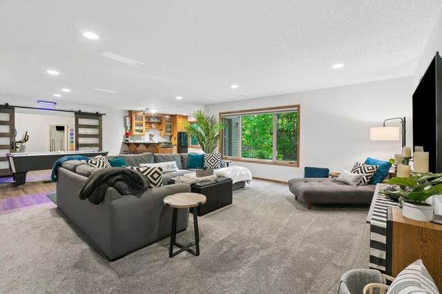 15528 Austin Street NE, Ham Lake, MN 55304
