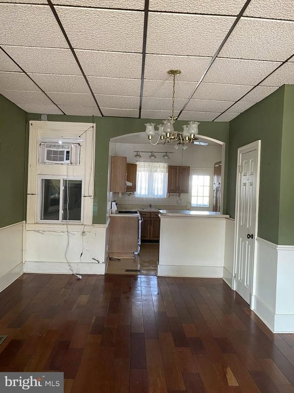 Image 8 of property listing at 610 RAPPOLLA ST, Baltimore, MD 21224