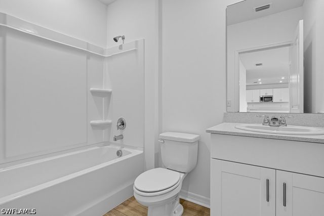 6753 Equinox LN, North Fort Myers, FL 33917