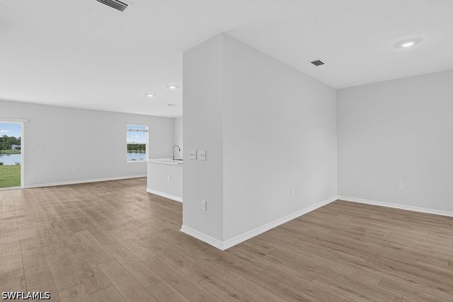 6753 Equinox LN, North Fort Myers, FL 33917