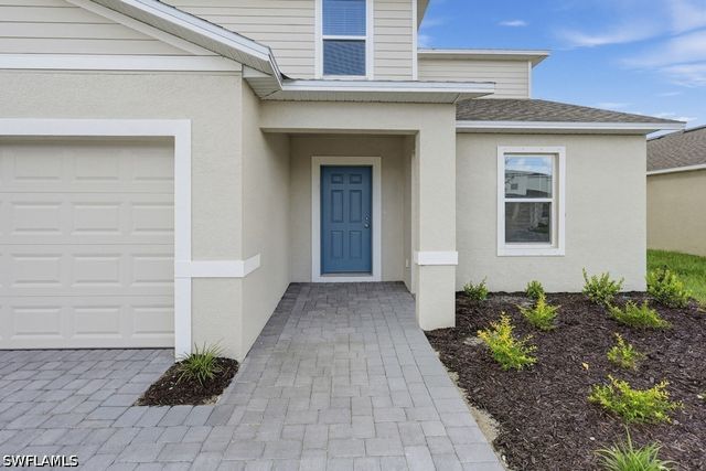 6753 Equinox LN, North Fort Myers, FL 33917