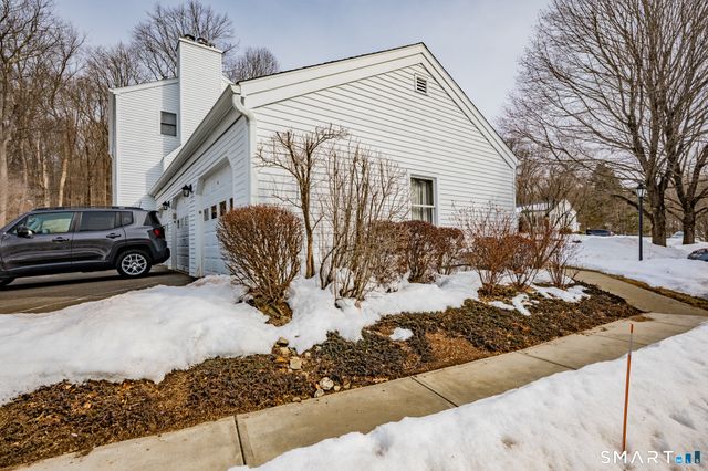 319 Thomaston Road 13, Watertown, CT 06795