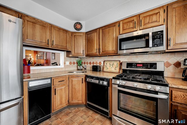 319 Thomaston Road 13, Watertown, CT 06795