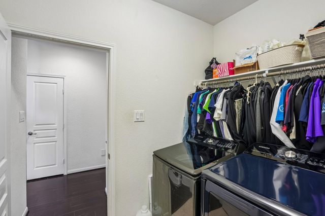 8002 Riverine Terrace Drive, Richmond, TX 77406