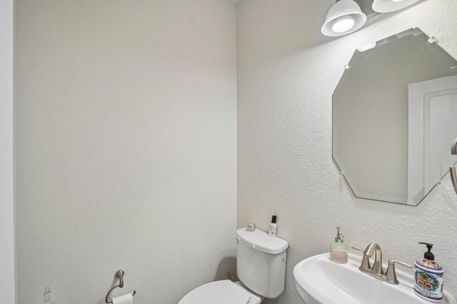 8002 Riverine Terrace Drive, Richmond, TX 77406