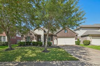 8002 Riverine Terrace Drive, Richmond, TX 77406
