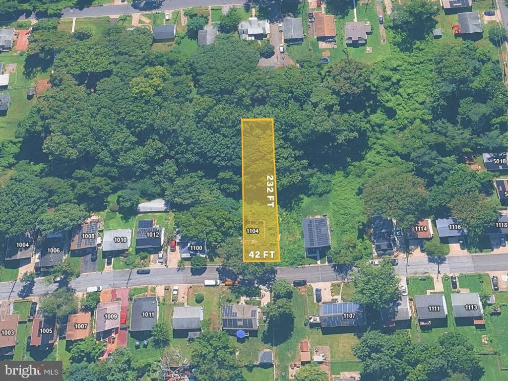 1104 NOVA AVE, Capitol Heights, MD 20743