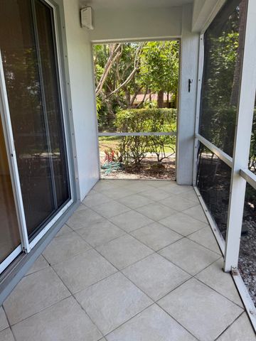 168 COCONUT KEY Lane, Delray Beach, FL 33484