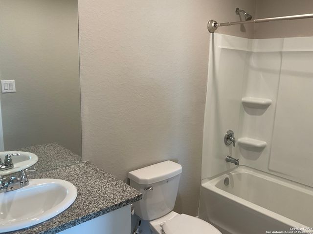 5813 COMPANION LOOP, Bulverde, TX 78163