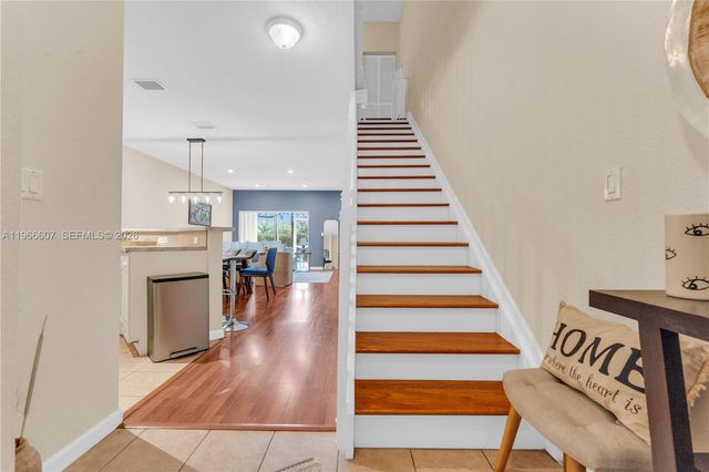 8844 S Isles Cir 0, Tamarac, FL 33321