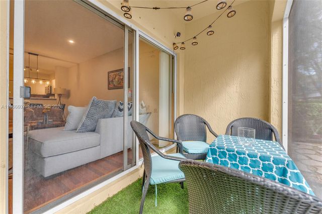 8844 S Isles Cir 0, Tamarac, FL 33321