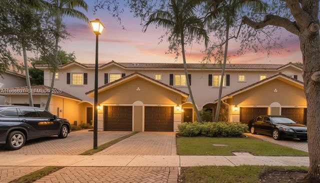 8844 S Isles Cir 0, Tamarac, FL 33321